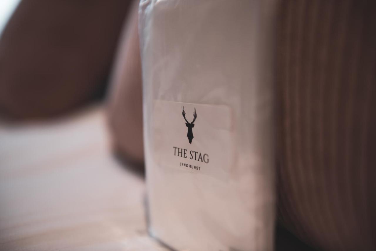 The Stag Hotel And Mailmans Arms Линдхорст Экстерьер фото